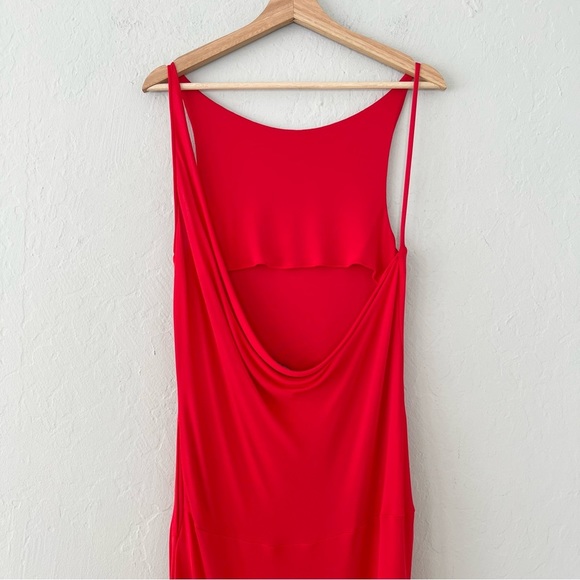 Elléra St. Barts Open Back Maxi Dress - Picture 6 of 10